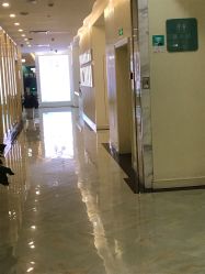 -瑞丽口腔·美学矫正中心