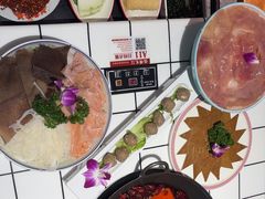 -伍师兄市井火锅(东部星悦天地店)