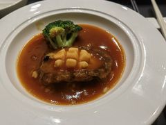 -何氏海产海鲜餐厅(体育中心店)