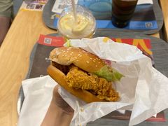 -麦当劳(金狮广场店)