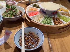 -怪噜范·老贵阳街头名小吃(汇金星力城店)