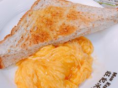 鲜牛油麦包厚多士-旺记冰室(九龙中心大厦店)