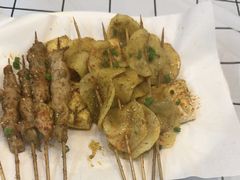 -狮龙啤酒烧烤屋(建二路店)