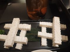 -鲜入唯煮·港式海鲜牛肉火锅(金宝街店)