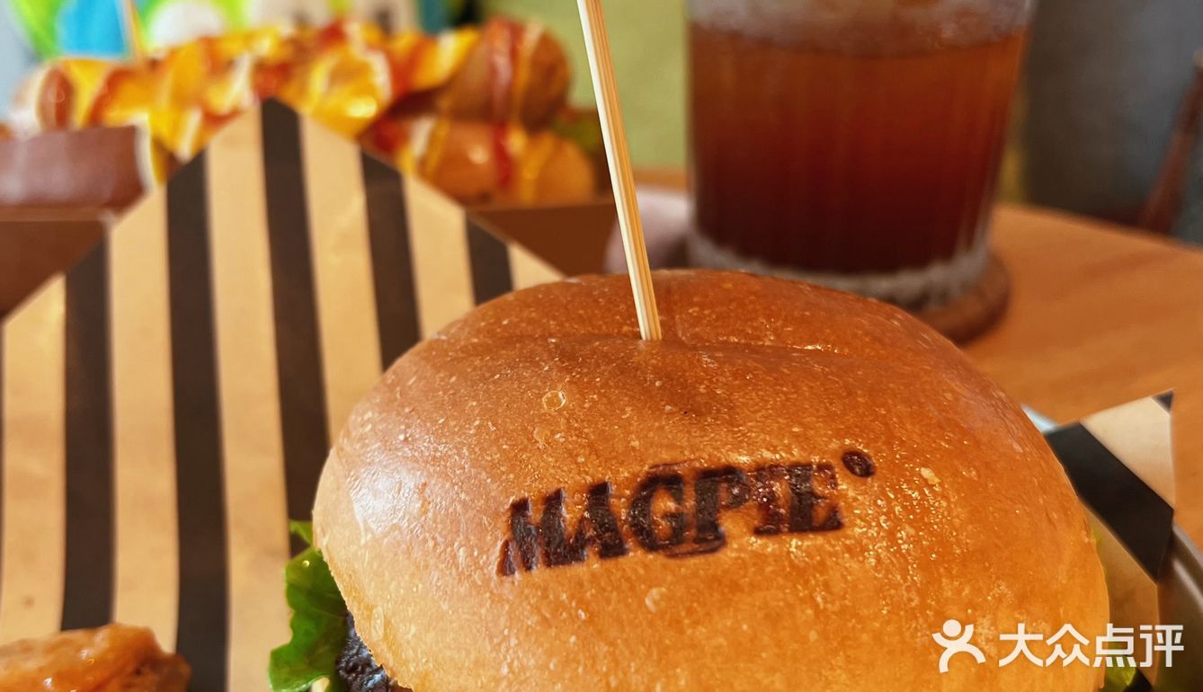 N刷的汉堡咖啡店🍔喜鹊