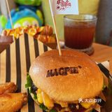 N刷的汉堡咖啡店🍔喜鹊