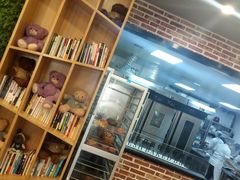 -焙丽拾光(麦凯乐直营店)