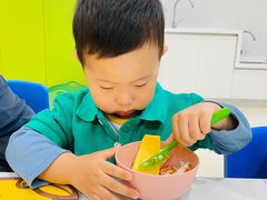 -爱睿思儿童早教亲子游泳(万象城店)
