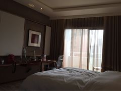 iphone_upload_pic-昆明中心皇冠假日酒店