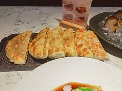酸菜馅饼-奉天小馆·非遗东北菜(济南万象城店)