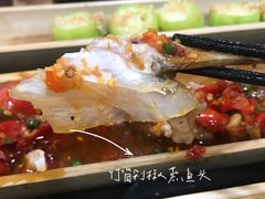 -胡须哥网红竹筒菜