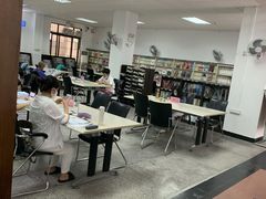 -荔湾区图书馆(周门馆)