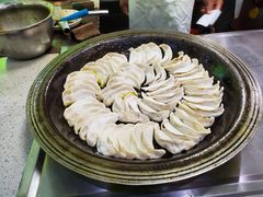 -老新隆牛肉锅贴(新街口店)