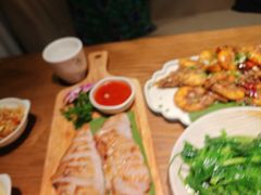 -金孔雀德宏傣味餐馆(魏公村店)