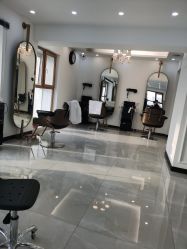 -INSI Hair Salon