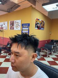 -Devilhands Barbershop男士理容店