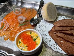 温热烟熏三文鱼-壳里西餐厅Coquille Seafood Bistro(蒙自路店)