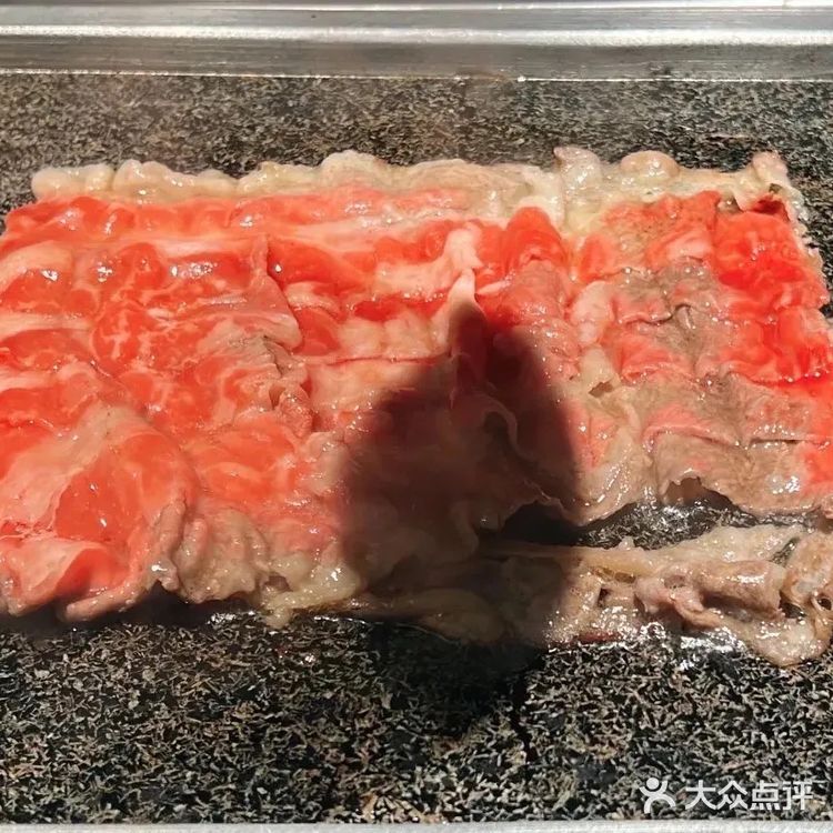 这家烤肉性价比高到我像是在抢[流汗]