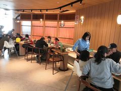 大堂-云海肴云南菜(浦江欢乐颂店)