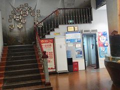 -新丁香海鲜主题餐厅(现代花园店)