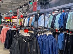 -首创奥特莱斯(西安店)