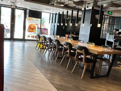 -必胜客(免税商场店)