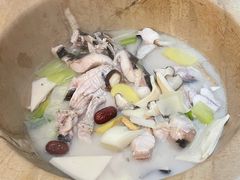 -滇香肴·云南菜蒸汽石锅鱼(云南北路店)