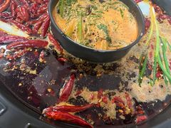 -黄潇洒老火锅(九眼桥宏济巷店)