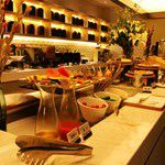 -西安大雁塔科技大学地铁站亚朵酒店