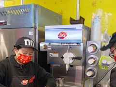 -DQ·蛋糕·冰淇淋(浦江欢乐颂店)