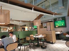大堂-费大厨辣椒炒肉(新城吾悦广场店)