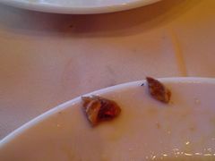 吃出肠炎，鲜肉小笼连着两个吃出蟹壳，剩的-王興記(中山路店)