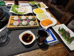 -大匠工房古船木艺术餐厅·猪肚鸡专门店(长白仙岛店)