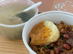 -周真真南昌拌粉·瓦罐汤(光启城店)