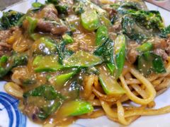 湿炒牛肉粿条-萬户牛潮汕牛肉火锅(站前分店)