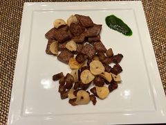 -新荣记(西溪湿地店)