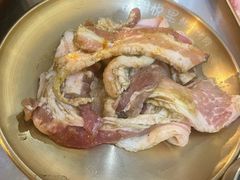 -胡悦里韩式烤肉(芝罘万达广场店)