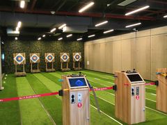 -莱茵体育生活馆