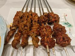 -马尔龙新疆饭店·清真(瑞景店)