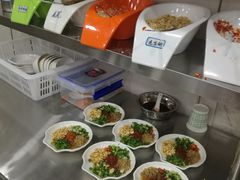 -鑫源碟串串香(后卫寨店)
