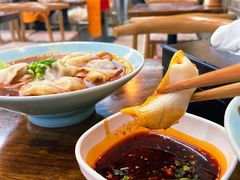 -忆碗面(华新街店)