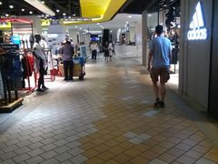 -杭州西湖银泰百货