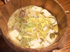 木桶酸菜鱼-中8楼风尚云南菜(颐堤港店)