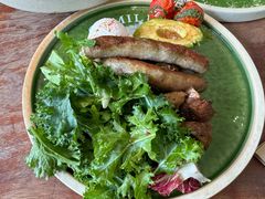 牛肉肠经典早午餐-O'mills Sourdough Bakery&Bistro(永嘉路店)
