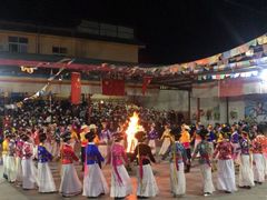 -摩梭传统篝火晚会