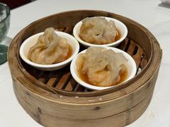 鲍鱼捞汁燕皮虾饺皇-喜势点·糖沙翁手工茶点·本地人茶居(永庆坊店)