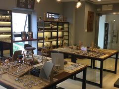 -肆兮眼镜·蔡司·徕卡战略合作店(大坪店)