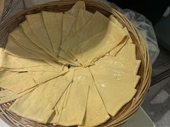 -老房老舍重庆火锅(假日城市店)