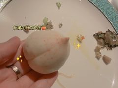 寿桃奶黄包-三号黄浦会Canton Table