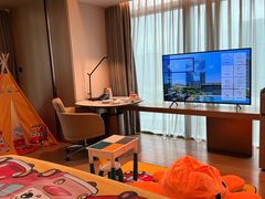 -深圳国际会展中心希尔顿酒店(前海华发冰雪世界店)